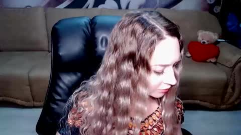 private open online show from March 10, 3:27 pm