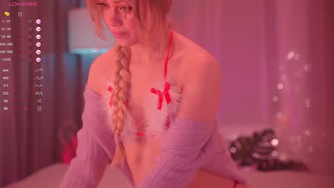 Nelly online show from December 24, 5:23 pm