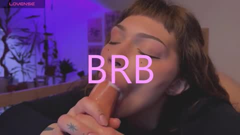 Elsa online show from November 18, 5:52 am