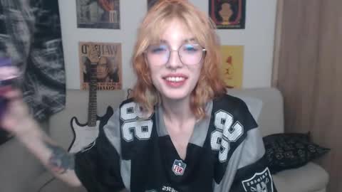 Cassie online show from March 7, 1:53 am