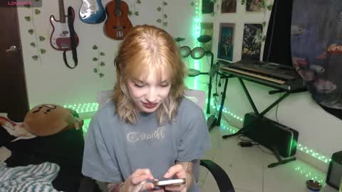 Cassie online show from December 5, 5:18 am