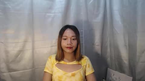 lovely_lianne online show from October 3, 11:15 am