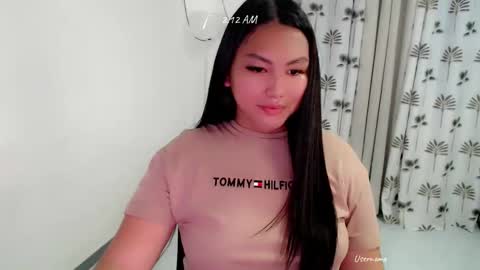 lovely_megan08 online show from October 16, 9:12 am