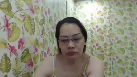 lovelyasiancutie online show from September 23, 8:51 pm