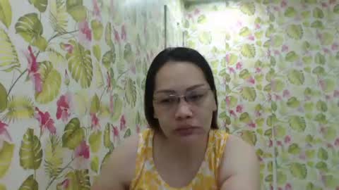 lovelyasiancutie online show from November 29, 8:46 pm