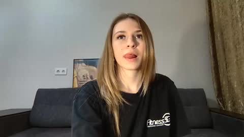 Kate only online show from February 14, 12:57 pm