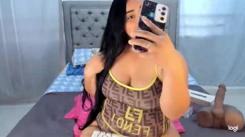 Kendall  online show from January 28, 10:34 pm