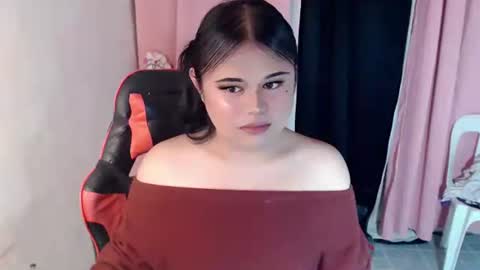 lovely online show from February 15, 4:26 am