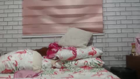 Angelquey online show from February 26, 7:40 pm