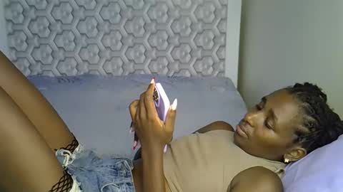 lovelytin online show from December 17, 7:07 pm