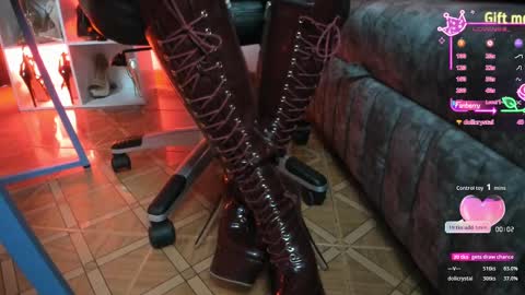 luanadabbraccio_ online show from September 8, 2:16 pm