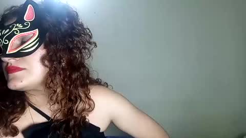 luanapowerful online show from January 20, 1:18 am