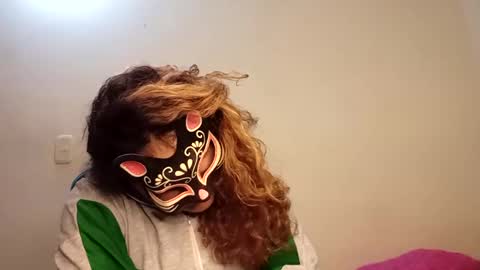 luanapowerful online show from October 5, 5:01 am