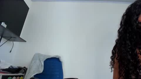 Lucia online show from October 25, 9:21 pm