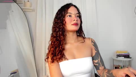 Lucia online show from March 6, 7:54 pm