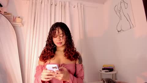 Lucia online show from January 6, 6:10 pm