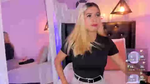 Lucia online show from April 8, 7:16 pm