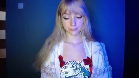 Lucy online show from October 5, 6:07 am