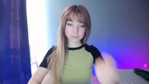 Lucy online show from February 19, 7:39 am