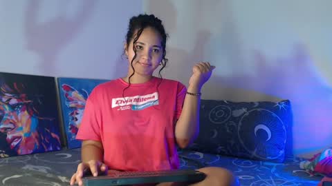 luciana online show from December 7, 2:46 pm