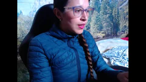 Lucy online show from September 30, 10:14 pm