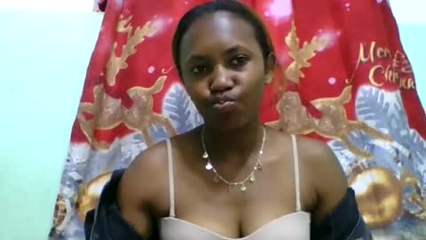 lucie196645 online show from July 9, 12:07 pm
