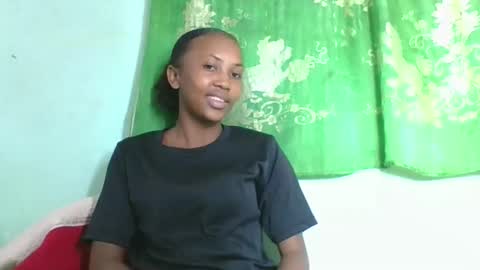 lucie196645 online show from April 18, 9:34 am