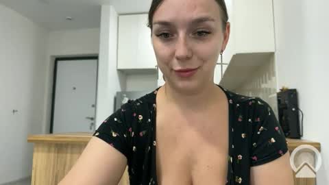lucky_foryou_baby online show from September 17, 2:37 pm