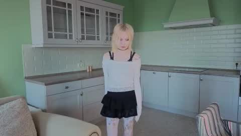 Kiki online show from March 31, 6:57 am