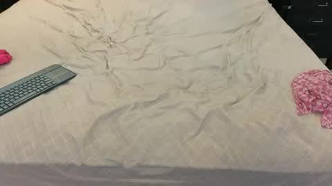 luckylee1992 online show from February 28, 3:06 am