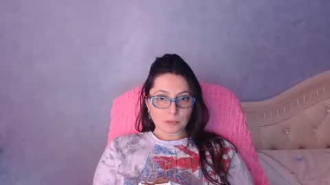 luckylinda23 online show from February 22, 6:09 pm