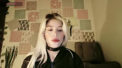 luckysapphire777 online show from June 5, 11:05 am