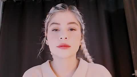 luckysapphire777 online show from September 21, 9:52 am