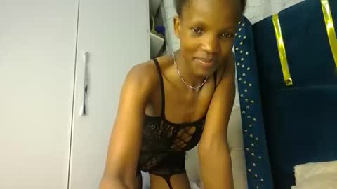 brielle online show from December 17, 9:30 pm