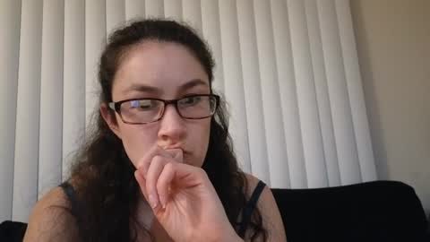 Lucy online show from January 21, 5:16 am