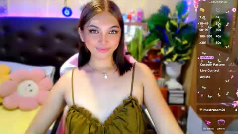 Lucy online show from September 18, 12:53 am