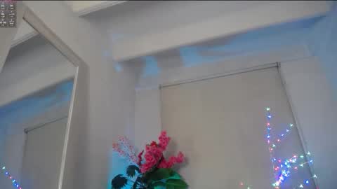 lucy online show from February 11, 7:32 am