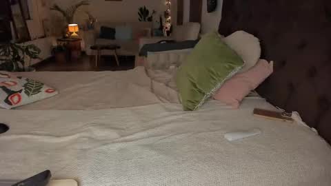 luciana online show from October 8, 1:43 am