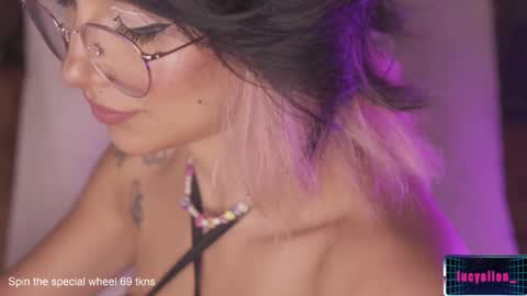 Lucy Alien  online show from January 27, 9:44 pm