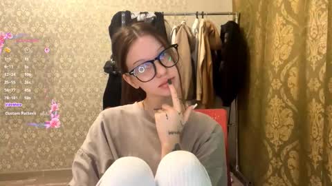 Ella online show from February 12, 5:20 am