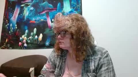 lucylling online show from February 15, 12:04 pm