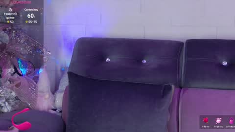 Lucy online show from January 9, 8:03 am