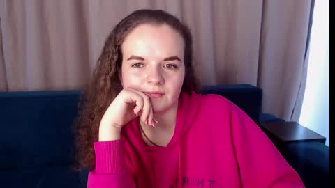 Luisa Rosee online show from February 19, 1:28 pm