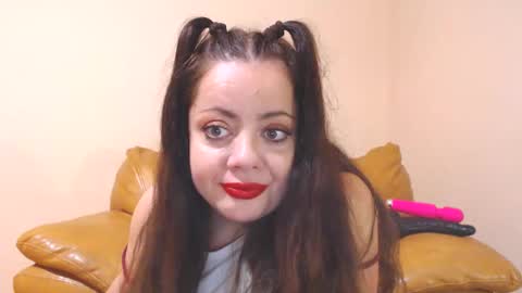 Cassie online show from November 16, 5:57 pm