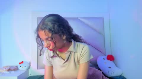 elizabeth online show from June 1, 3:30 am