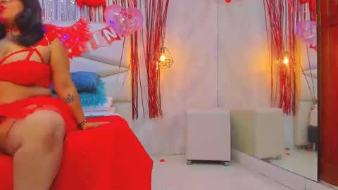 lulu online show from February 14, 9:10 pm