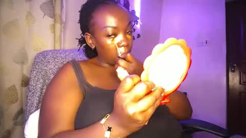 lulu_sparks1 online show from September 11, 5:30 am