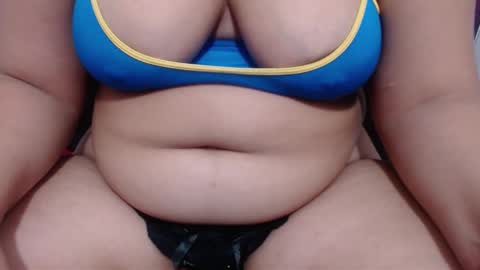  Lulu  online show from February 10, 8:42 pm