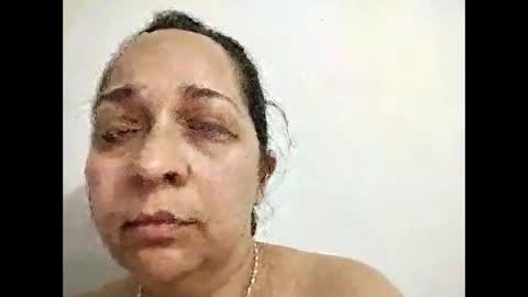  Lulu  online show from November 18, 11:33 am