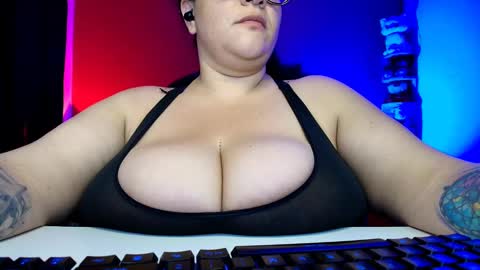 LuluBigTitts online show from September 9, 1:38 am